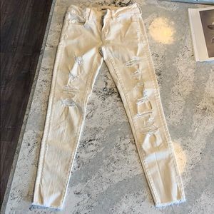 American Eagle Destroyed Jeans